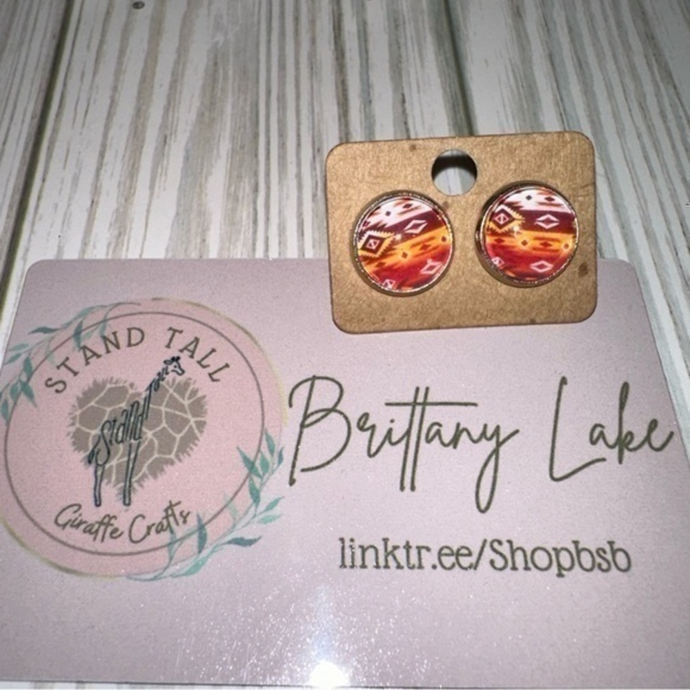 Aztec 12mm round earring set new